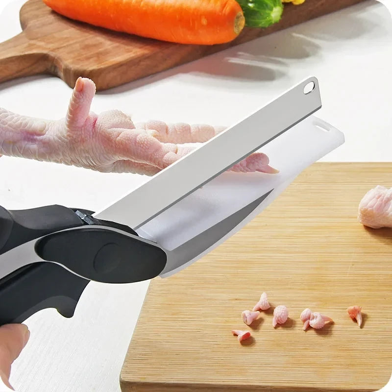 2 in 1 Stainless Steel Kitchen Shears & cutting board